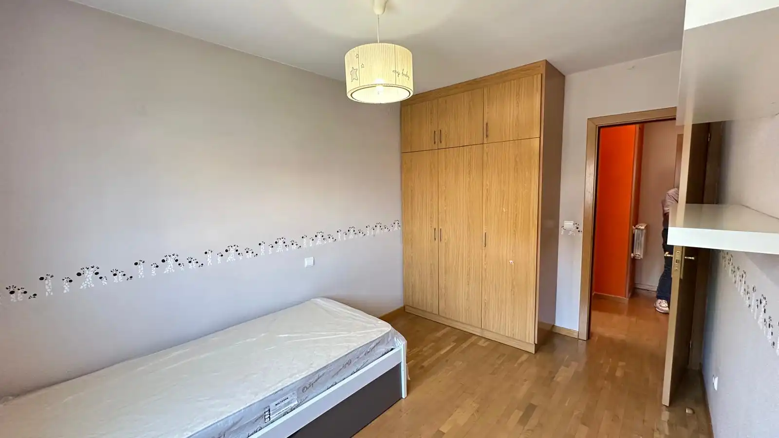 Dormitori de Casa adosada en venda en Revillarruz amb Calefacció, Jardí privat i Parquet