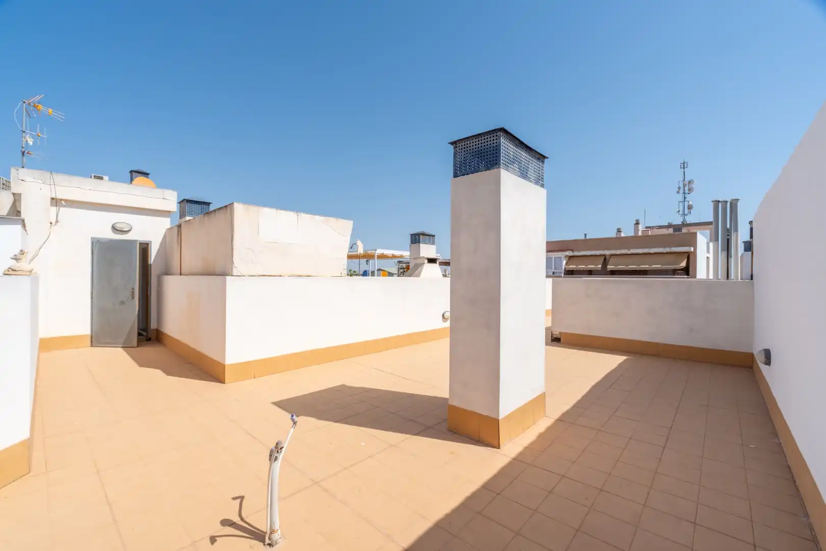 Terrace of Apartments for sale in Las Bayas