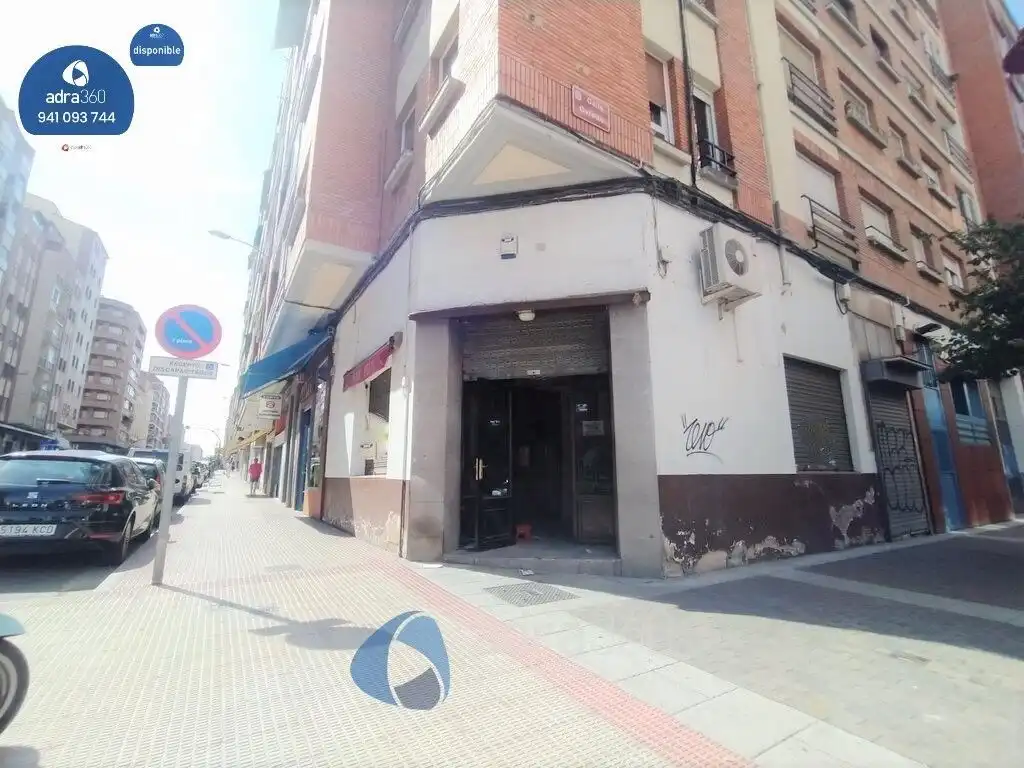 Business premises for sale in Ingenieros Pino y Amorena