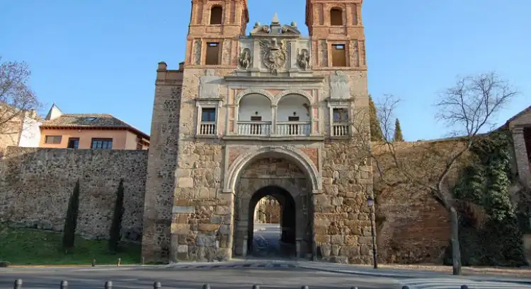 Gebäude zum Verkauf in Toledo