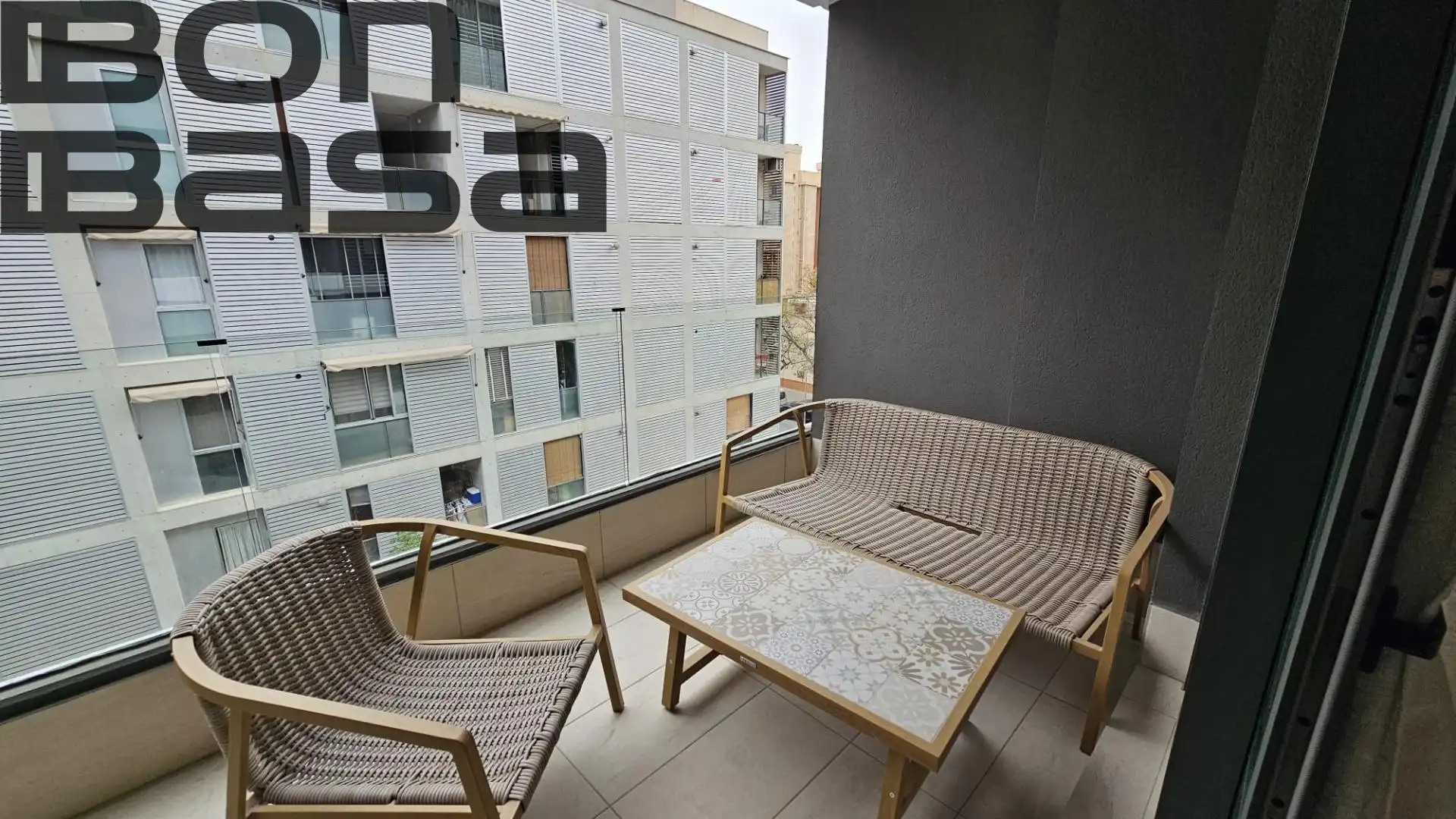Appartamento con terrazza in vendita a Garbinet - Vistahermosa, imagen 15