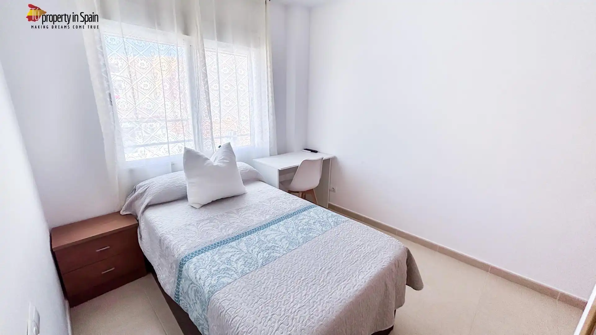 Bedroom of Flat for share in Alicante / Alacant