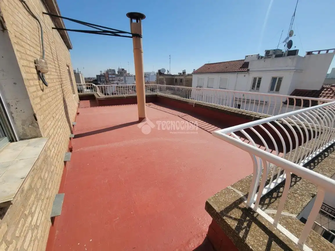 Terraza de Piso en venta en Zaragoza