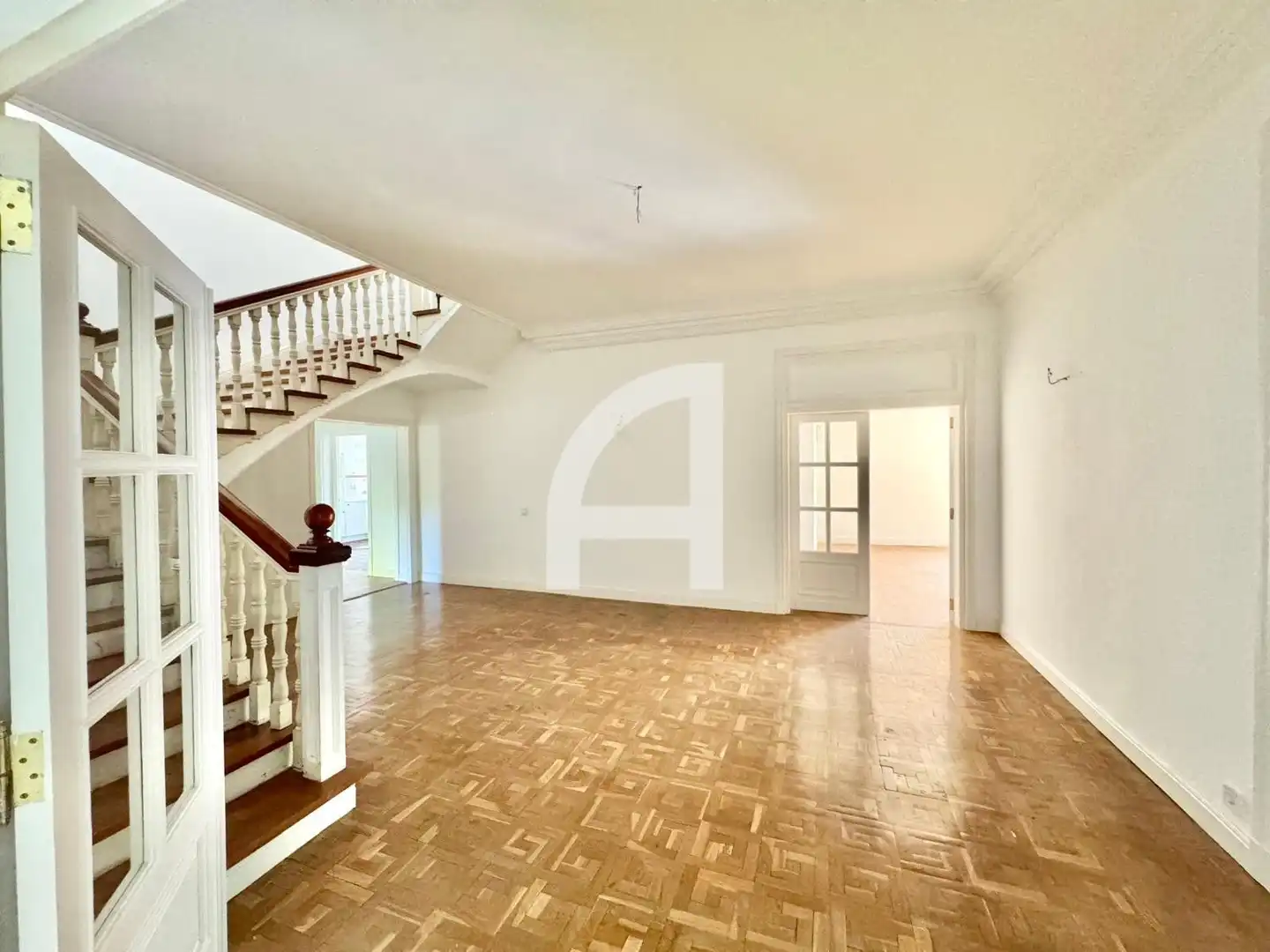 Sala de estar de Casa o chalet en venta en Villanueva de la Cañada con Aire acondicionado, Calefacción y Jardín privado