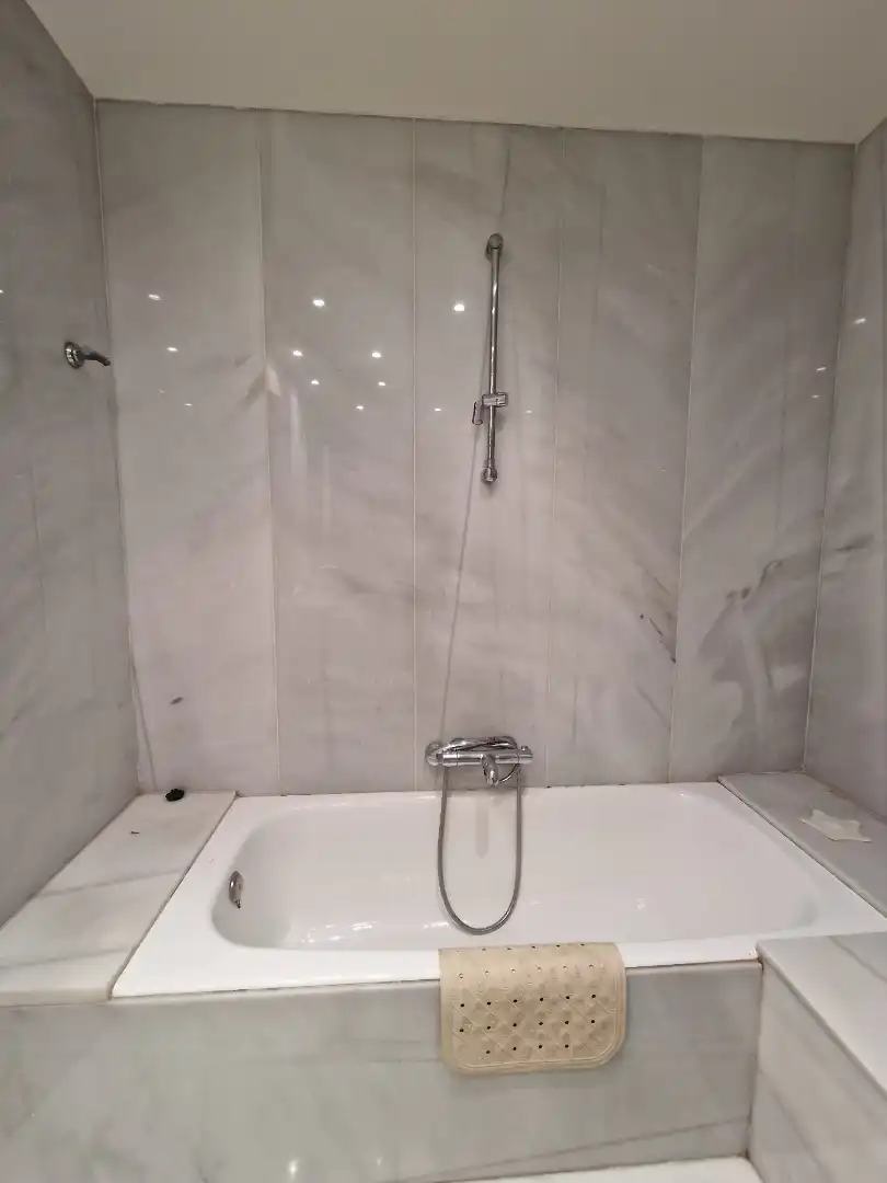 Piso en venta en Calle Calvo Sotelo, Centro - Ayuntamiento