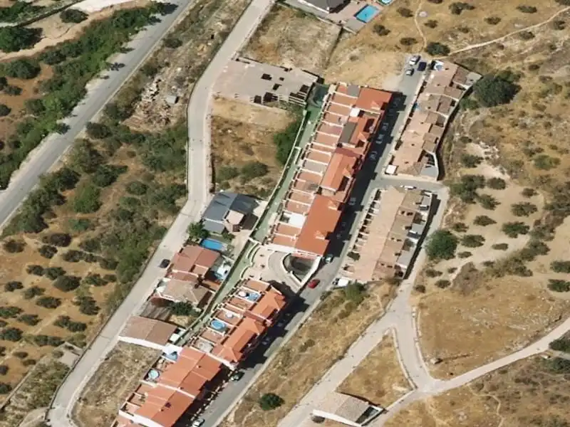 Vista exterior de Edificio en venta en Cogollos de la Vega