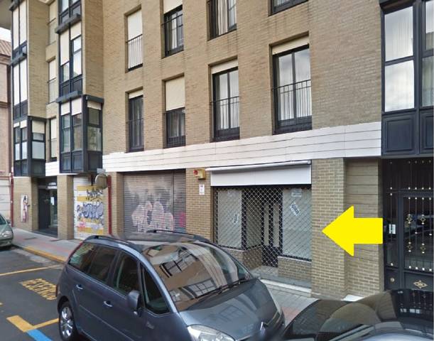 Local comercial en Venta en C NIÑOS DEL CORO en San Pablo y Santa Marina