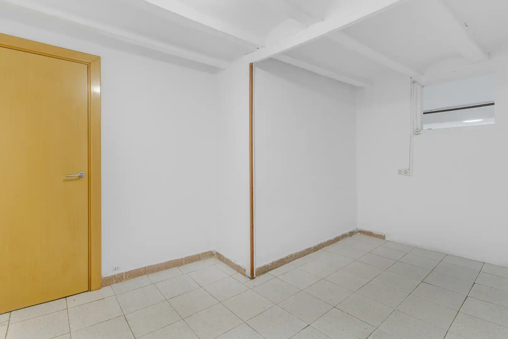Flat for sale in Barcelona  with Balcony