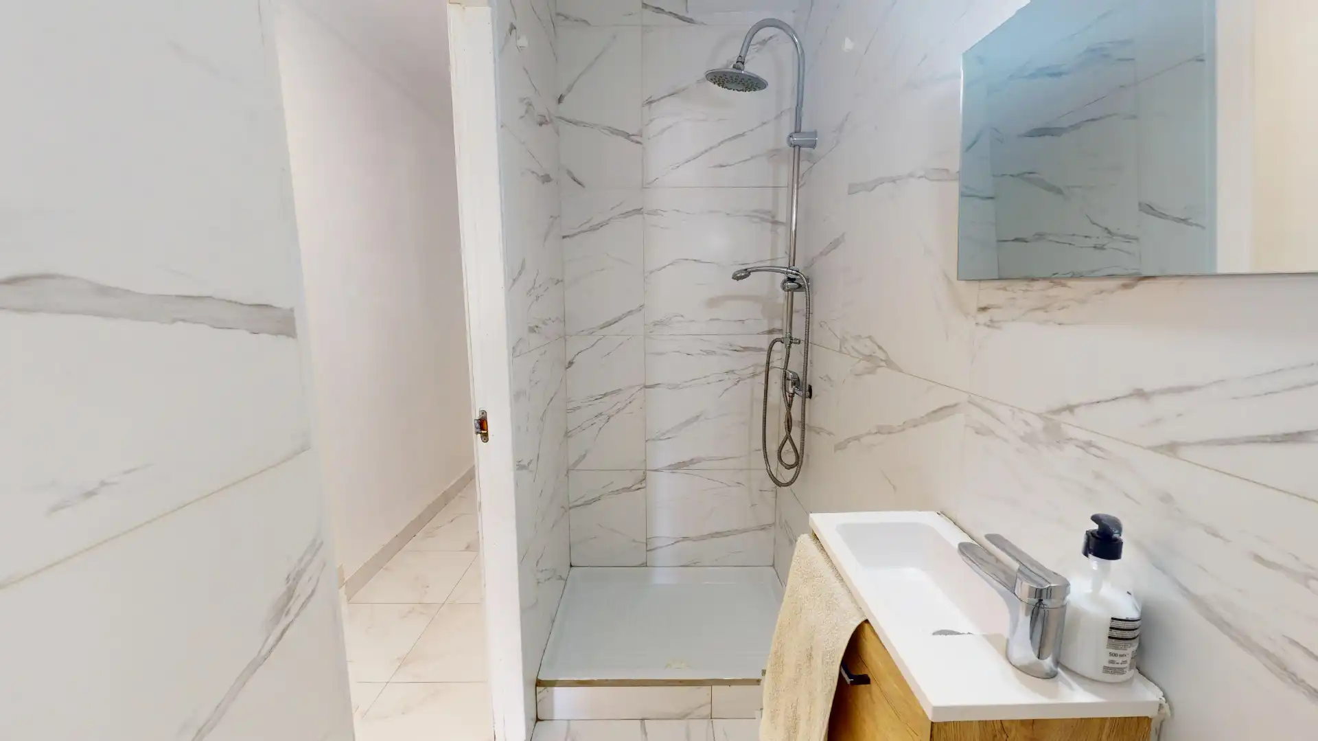 Baño de Piso en venta en Villajoyosa / La Vila Joiosa con Aire acondicionado y Balcón