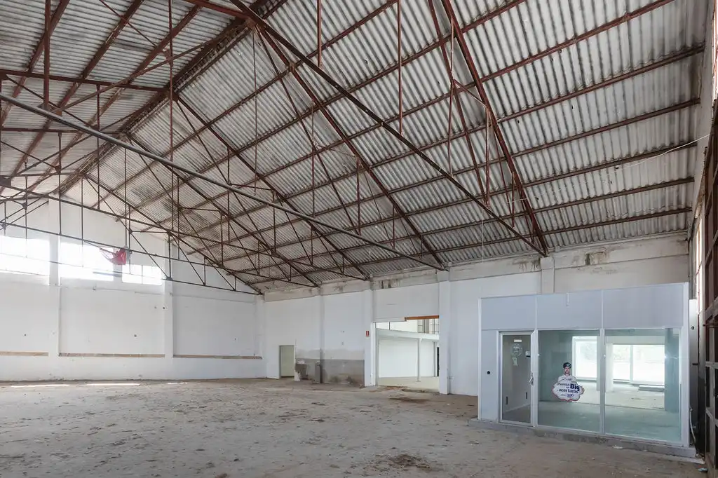 Fabrikhallen zum Verkauf in C/ Navarro Reverter, Segorbe