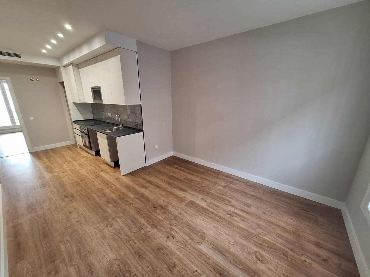 Flat for sale in Fuenlabrada  with Air Conditioner, Heating and Storage room