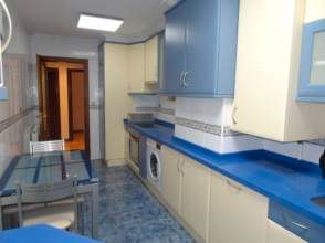 Kitchen of Flat to rent in Gijón   with Heating, Parquet flooring and Furnished