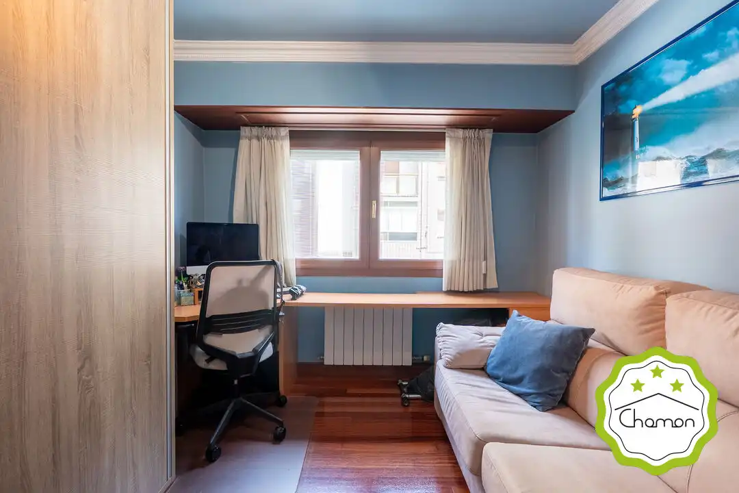 Living room of Flat for sale in Santurtzi   with Heating and Storage room