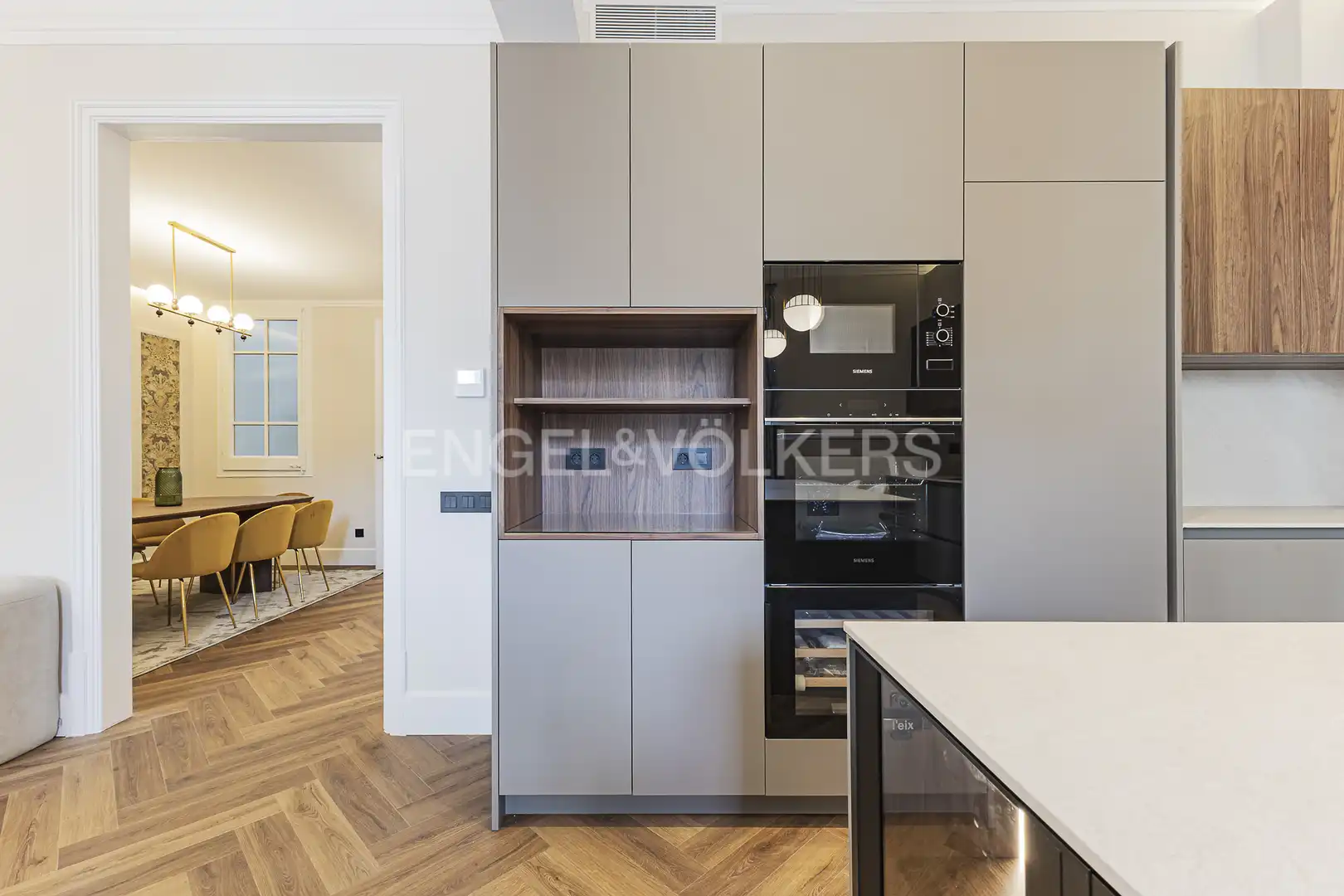 Cocina de Piso de alquiler en Barcelona con Aire acondicionado, Calefacción y Parquet