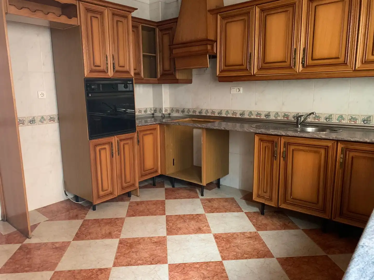 Casa adosada en venta en C/ Dolores Ibarruri La Pasionaria , Maracena