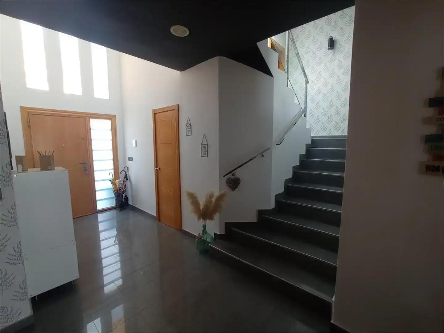 Casa adosada en venda en Alfarnate amb Jardí privat, Traster i Moblat