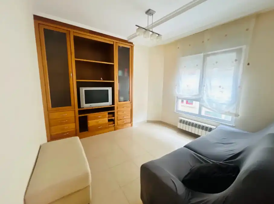 Flat with lift for sale in Calle Río Bergantes 16, imagen 2