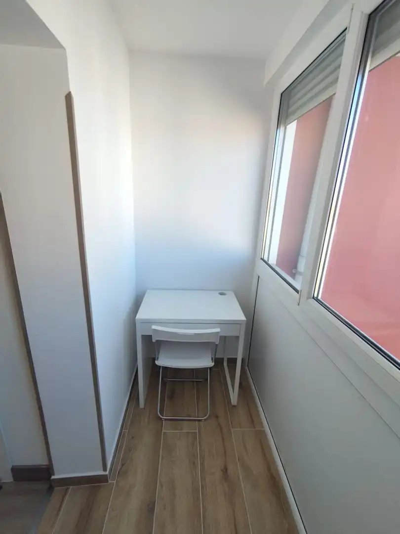 Schlafzimmer von Wohnung zur untervermieten in Madrid mit Heizung, Terrasse und Möbliert
