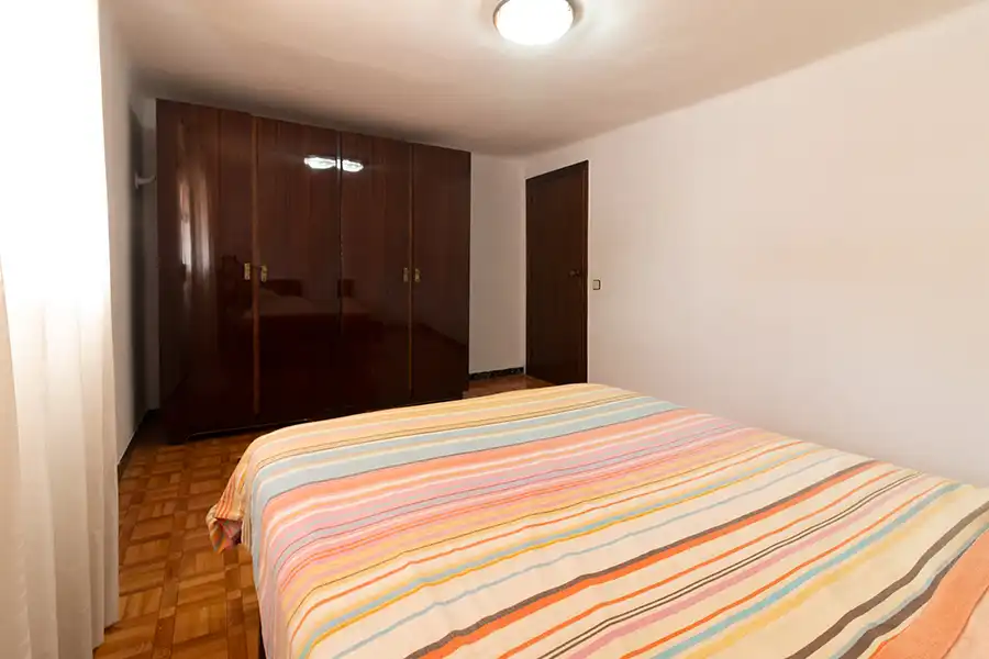 Habitación de Piso en venta en L'Hospitalet de Llobregat con Aire acondicionado, Terraza y Balcón