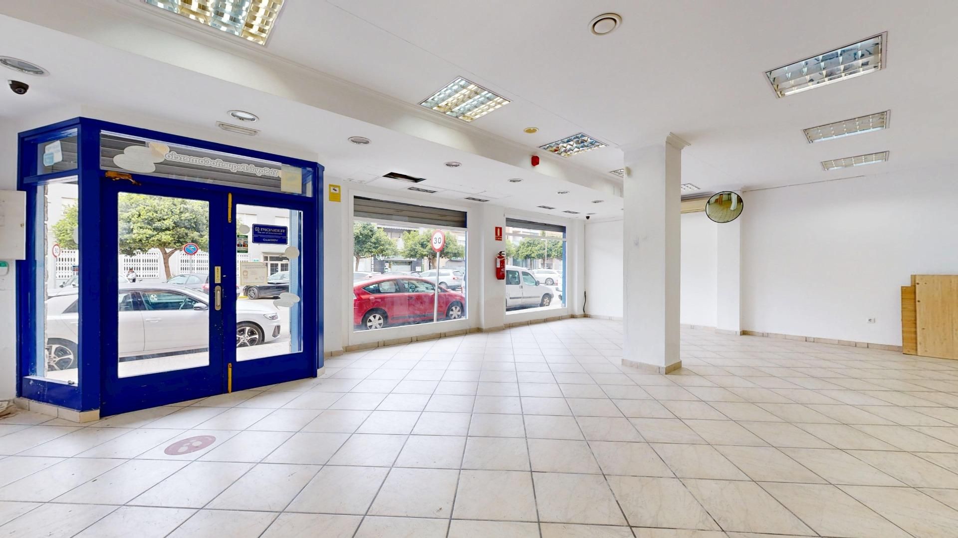Local en venda en Sagunto / Sagunt amb Aire condicionat