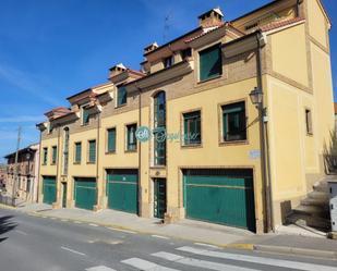 Exterior view of Flat for sale in Bernuy de Porreros
