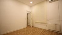 Bedroom of Office to rent in  Madrid Capital