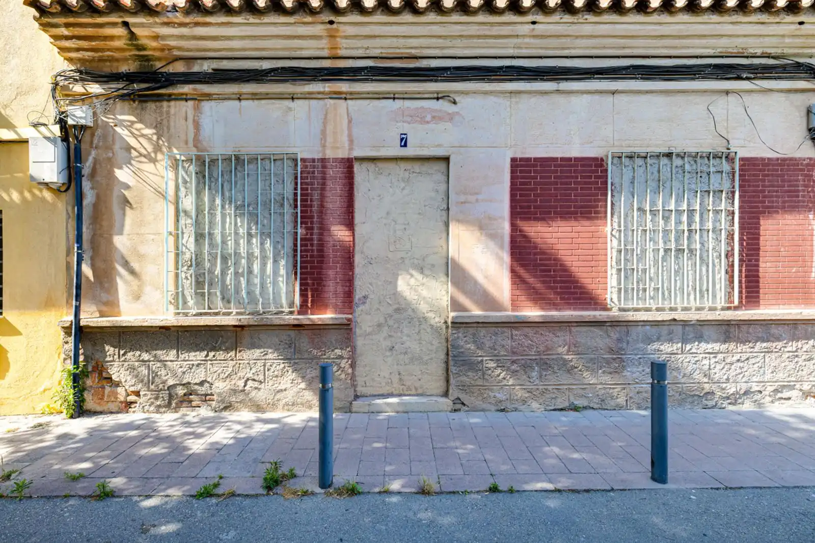 Vista exterior de Edificio en venta en Santa Coloma de Gramenet
