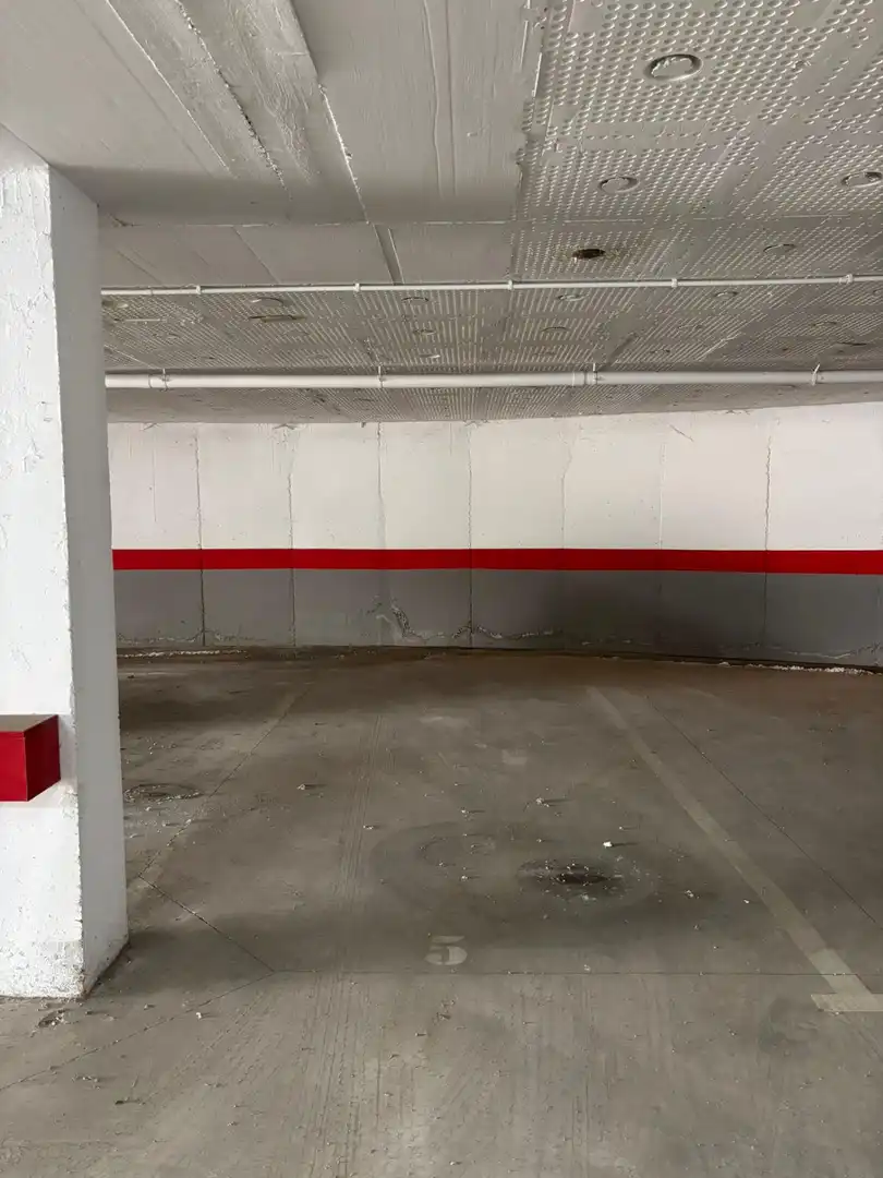 Einzelparkplatz zum Verkauf in Los Barrios, imagen 3