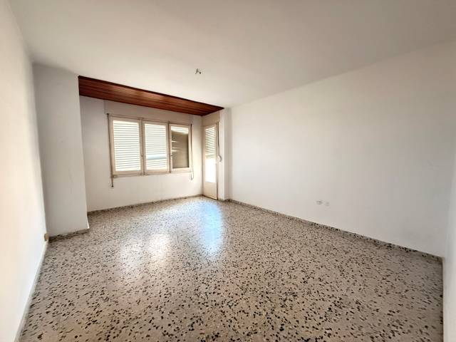 Piso en Venta en Calle Gumá en Caspe