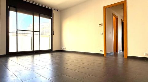 Photo 2 of Flat for sale in Sant Vicenç Dels Horts, Barcelona