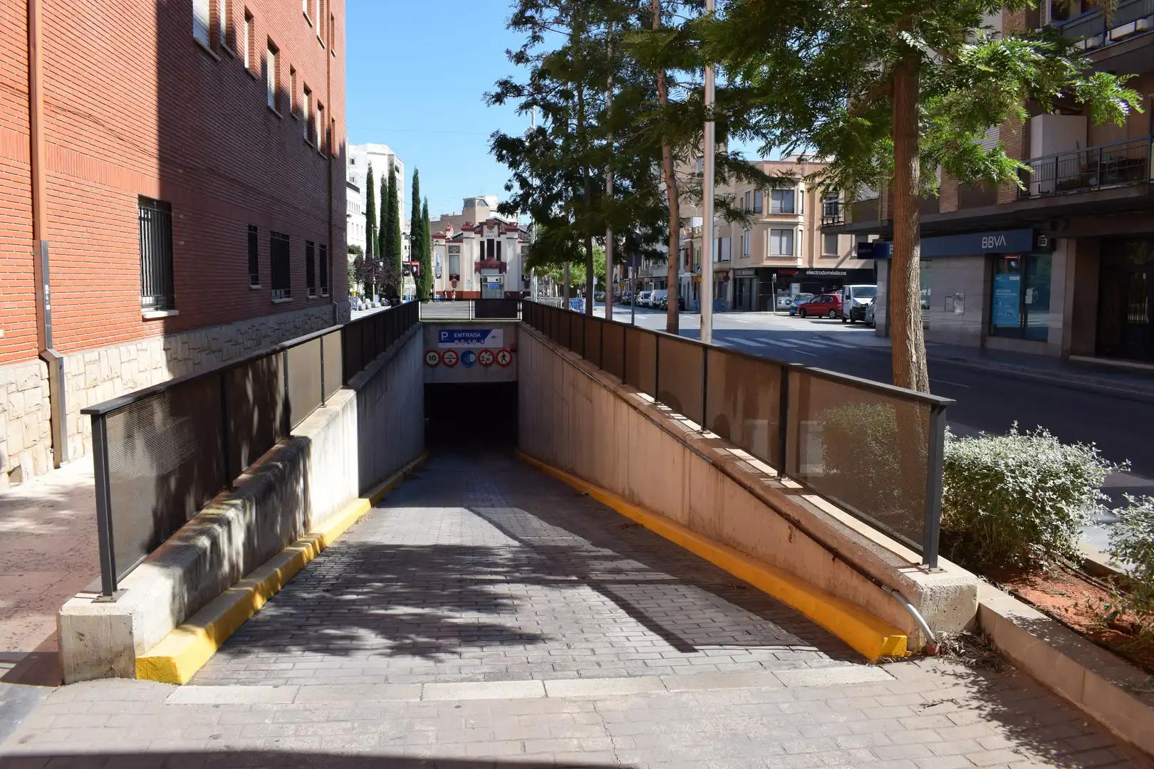 Individuale con ascensore in vendita a Plaza Pedro Cornel 10, imagen 4