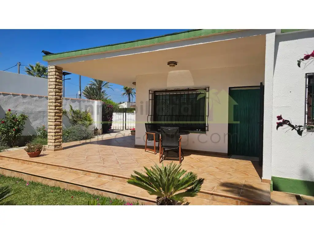 Vista exterior de Casa o xalet en venda en Vinaròs
