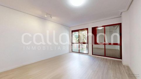 Foto 3 de Oficina en venta en Zona Avenida al Vedat, Torrent