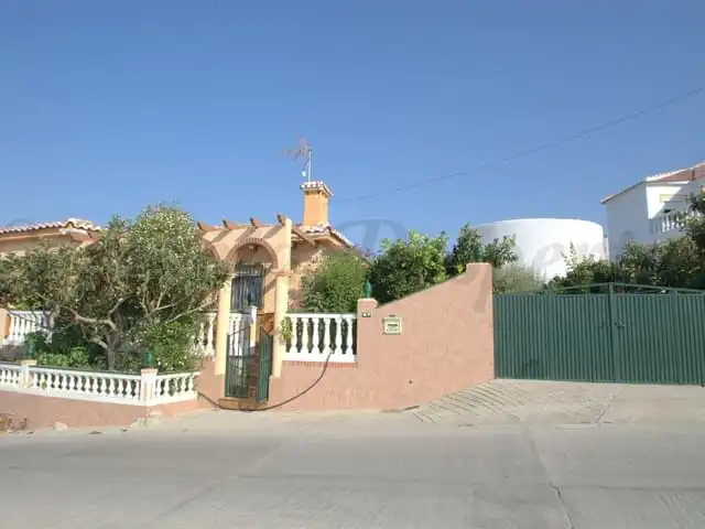 Terraced house for sale in Torrox Pueblo, imagen 3
