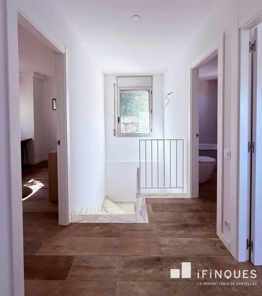 Bathroom of Houses for rent in Castellar del Vallès  with Air Conditioner, Heating and Private garden