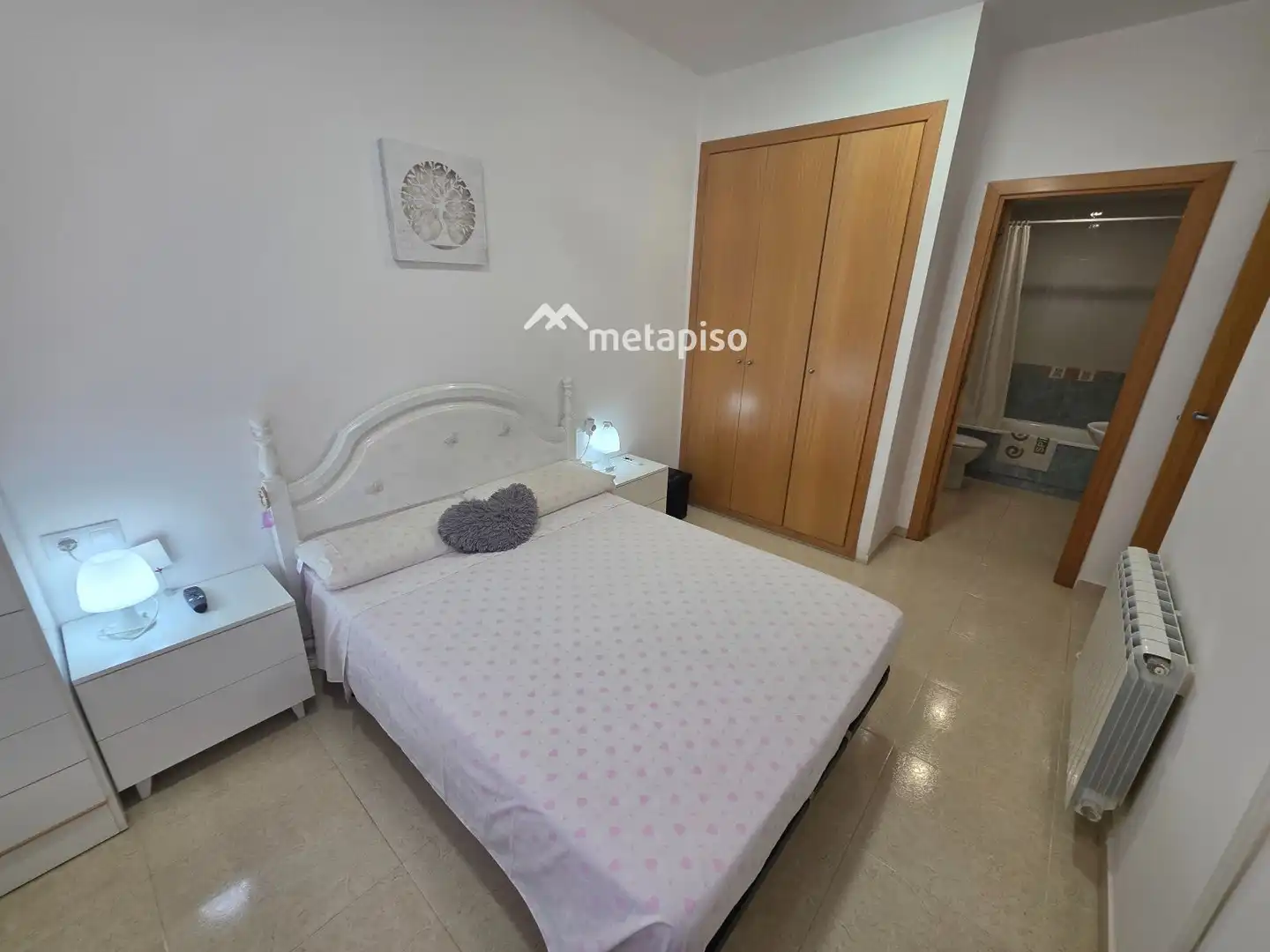 Habitación de Piso en venta en La Pobla de Montornès   con Calefacción y Terraza