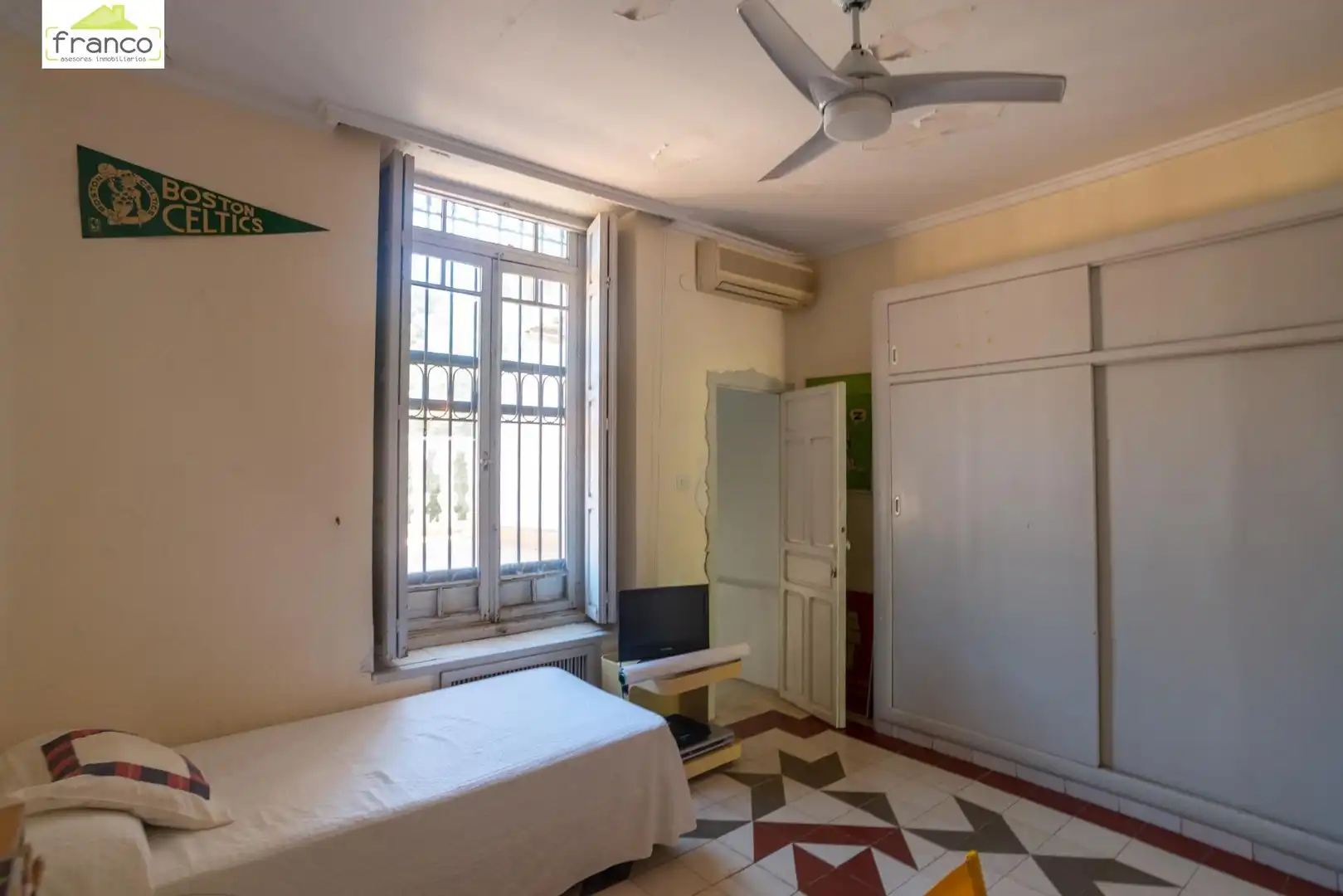 Habitación de Casa o chalet en venta en Murcia con Jardín privado, Terraza y Trastero