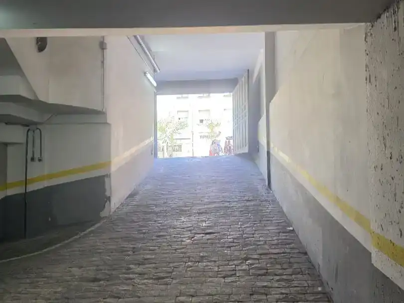 Pis en venda en León Capital  amb Balcó