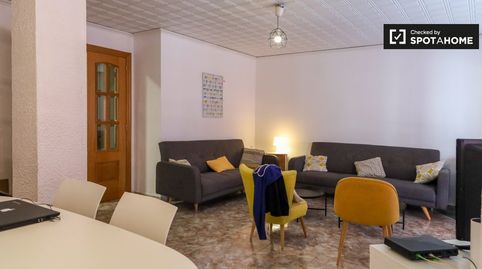 Foto 5 de Piso de alquiler en El Cabanyal - El Canyamelar, Valencia Capital