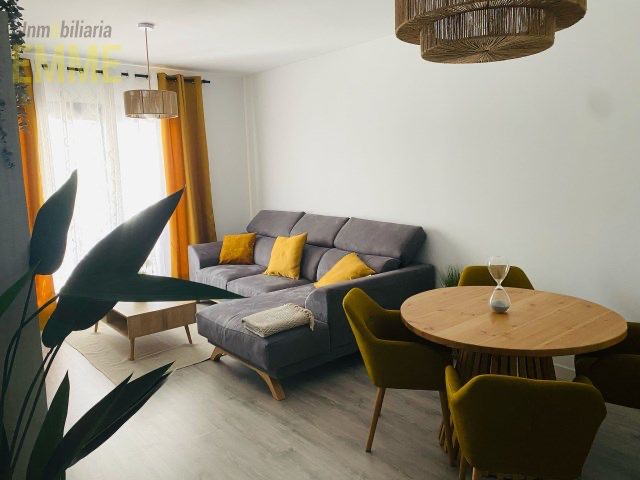 Sala d'estar de Pis de lloguer en Málaga Capital amb Terrassa, Moblat i Forn