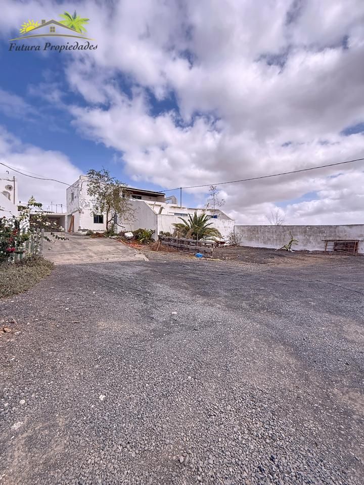 Vista exterior de Dúplex en venta en San Bartolomé con Terraza