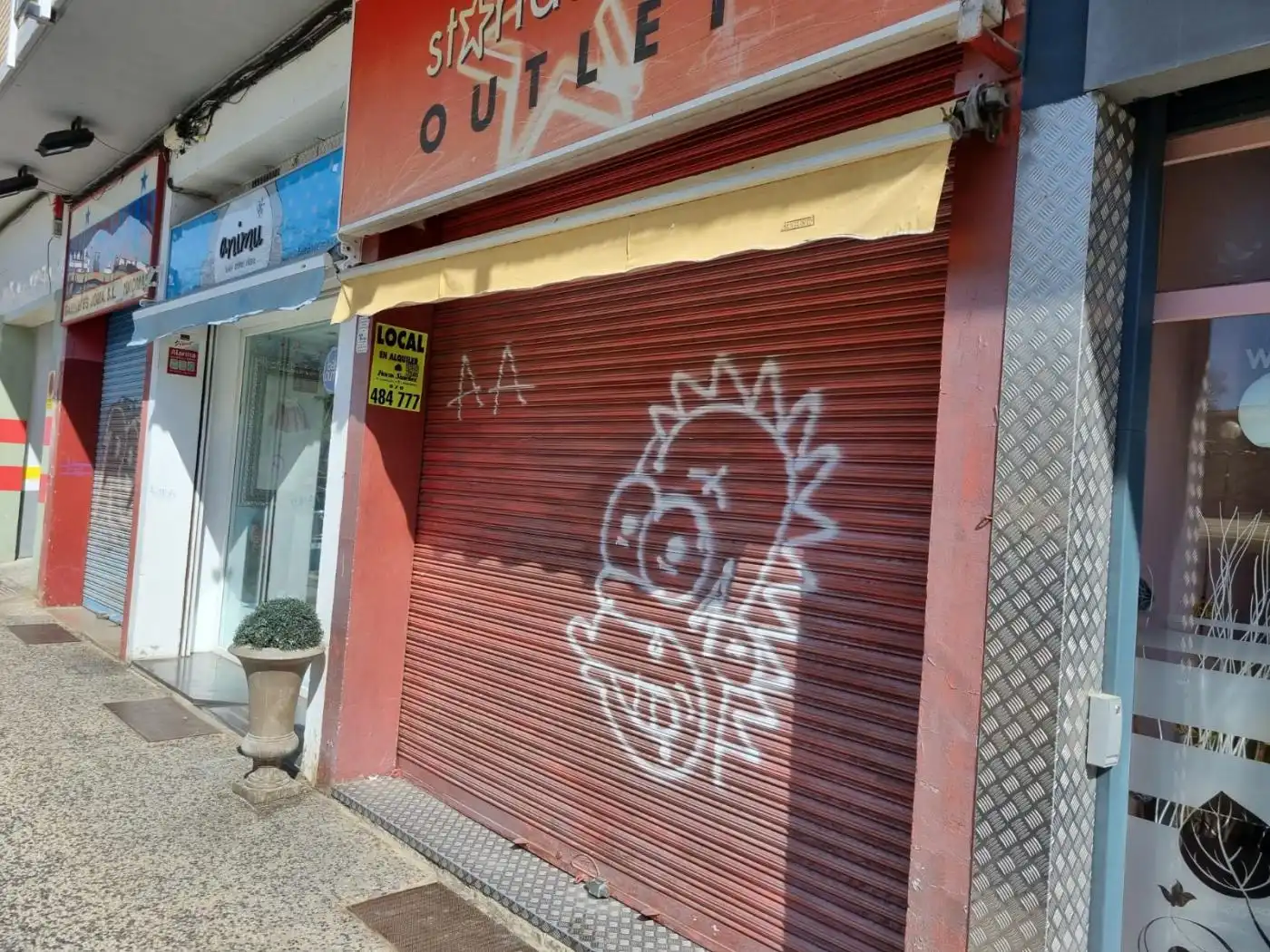 Gewerbefläche zum Verkauf in Calle de Pablo Remacha 13