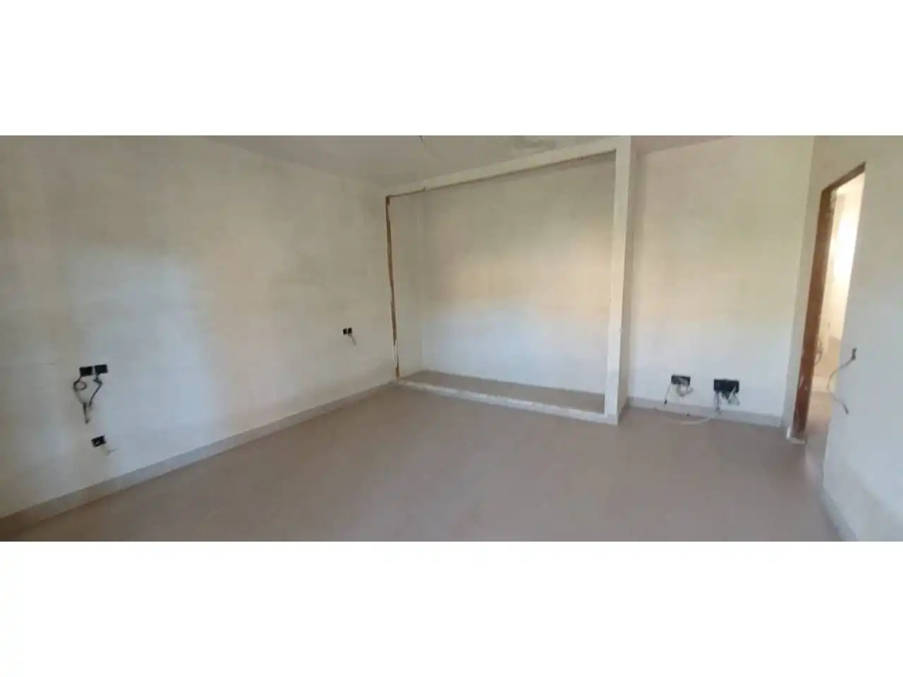 Houses for sale in Algeciras  with Private garden and Terrace