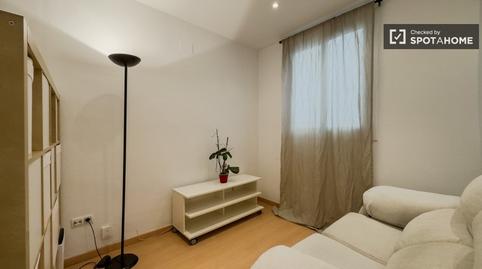 Photo 3 of Study to share in Hostafrancs, Barcelona