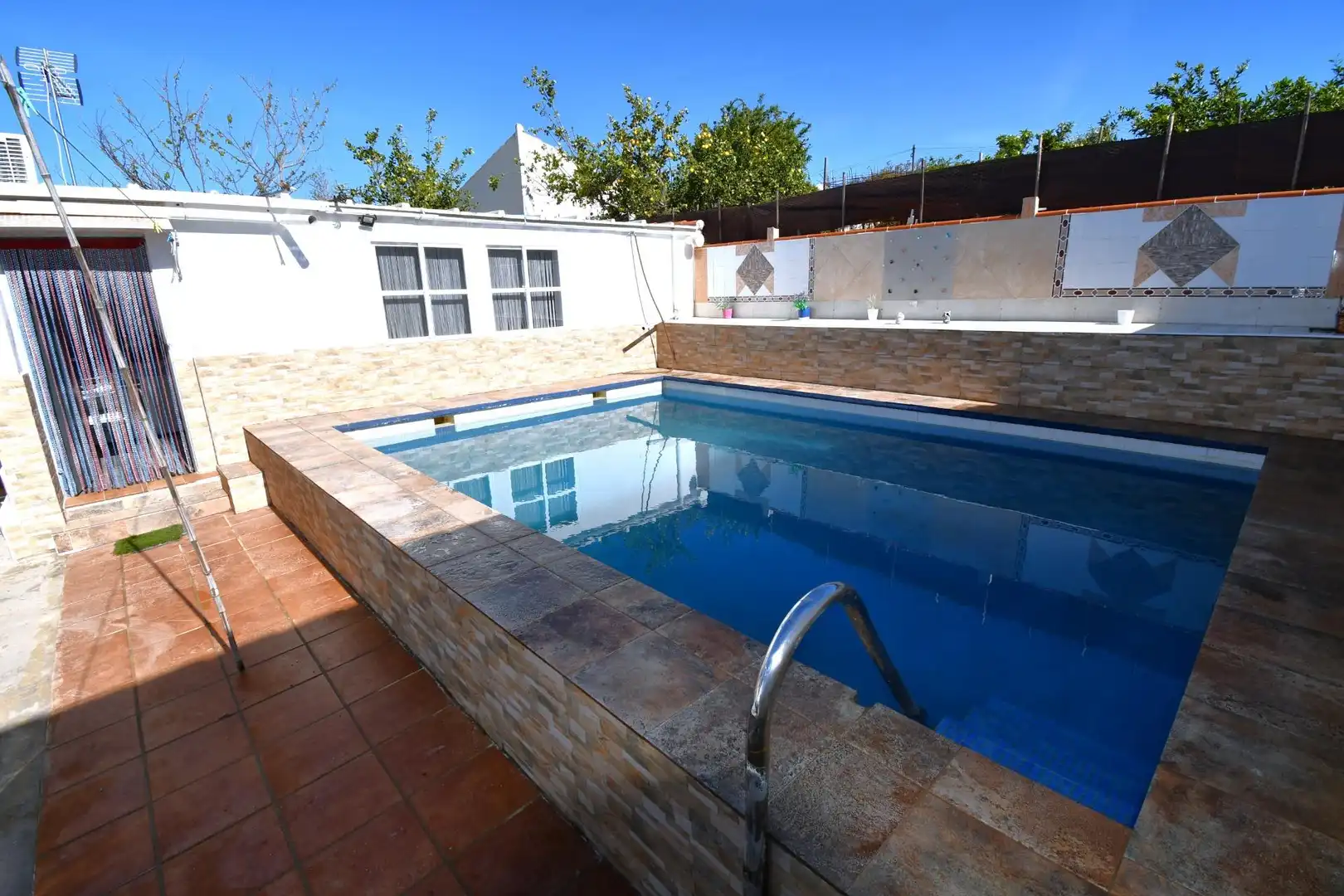 Swimming pool of Country homes for sale in Jerez de la Frontera  with Swimming Pool and Furnished