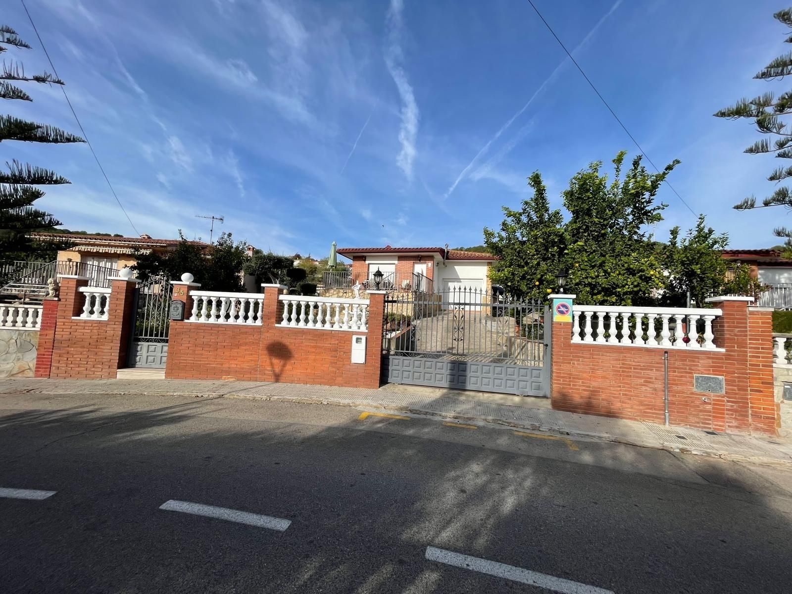 Exterior view of House or chalet to rent in Calafell  with Heating, Private garden and Terrace