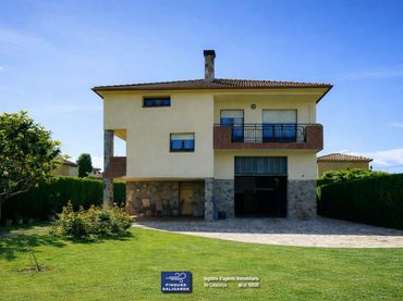 Casa con balcón en venta en Canovelles