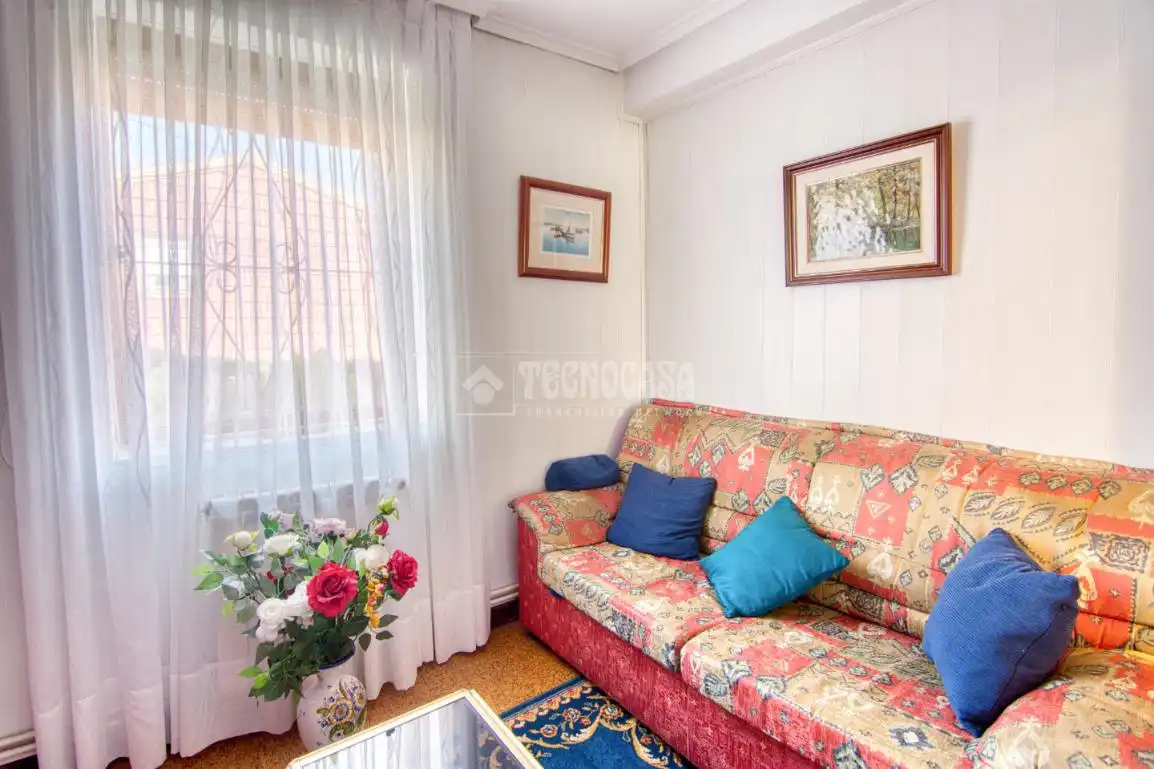 Piso en venta en Alisal - San Román