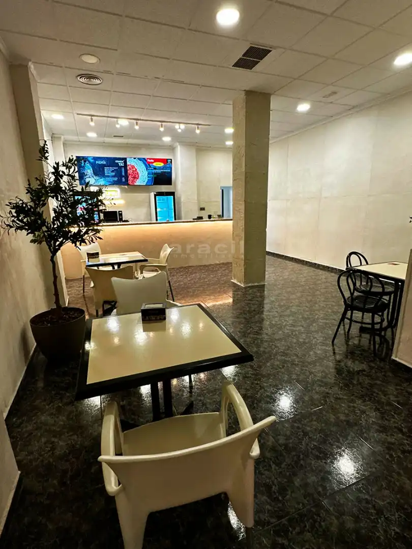 Business premises for sale in Eixample, imagen 11