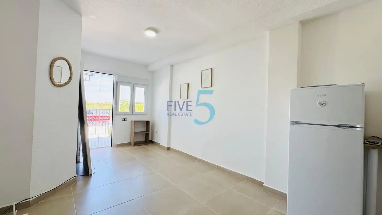Piso con terraza en venta en Zona Carrefour - Urbanizaciones, imagen 5